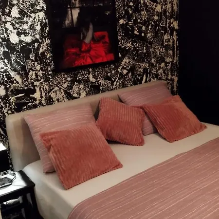 Apartman Trg Free Parking Apartment *